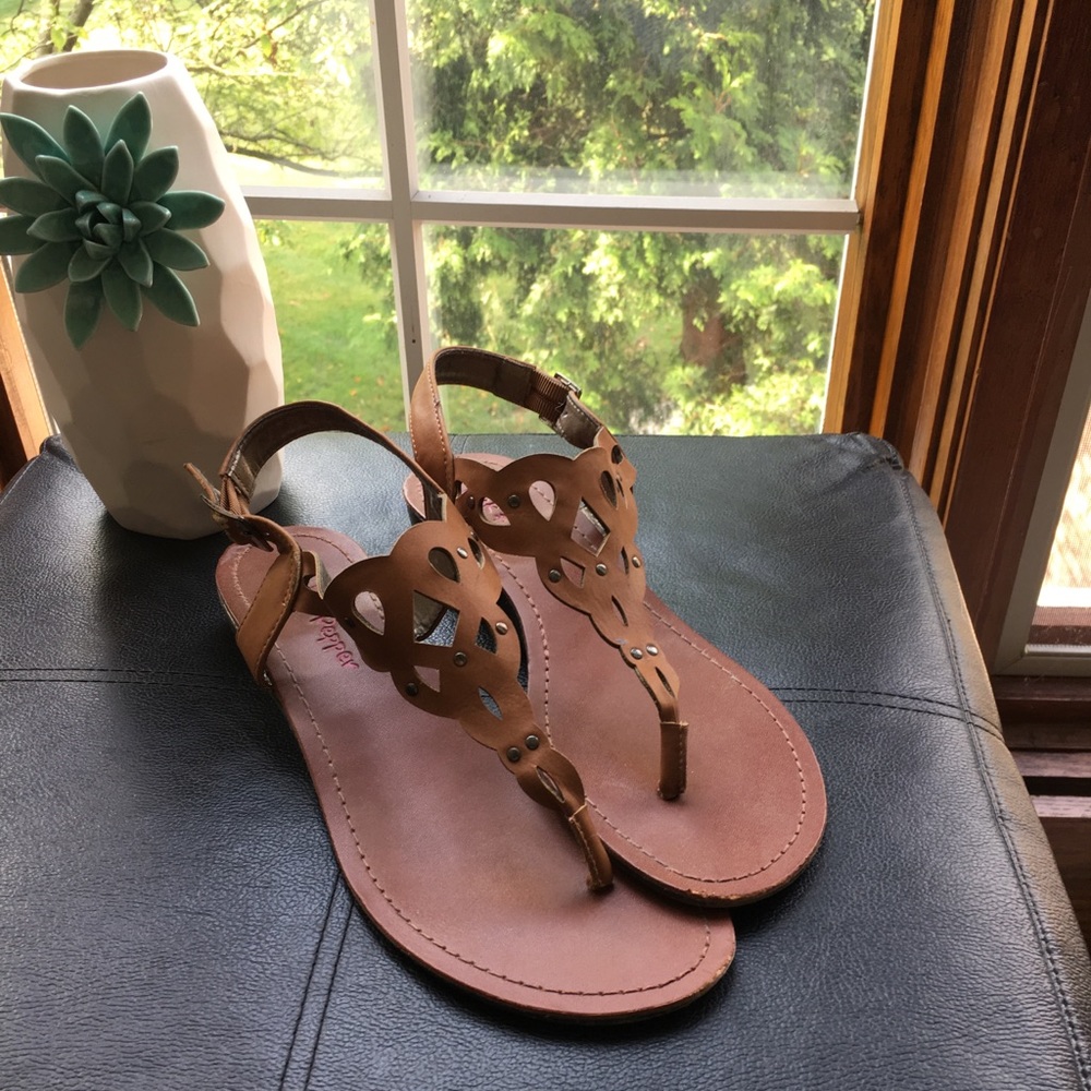Beautiful Tan Sandals